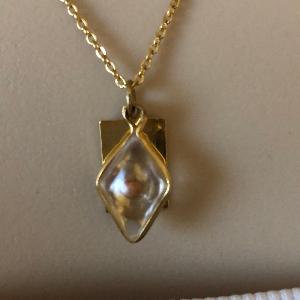 PRETTY NECKLACE! - Picture 2 of 3